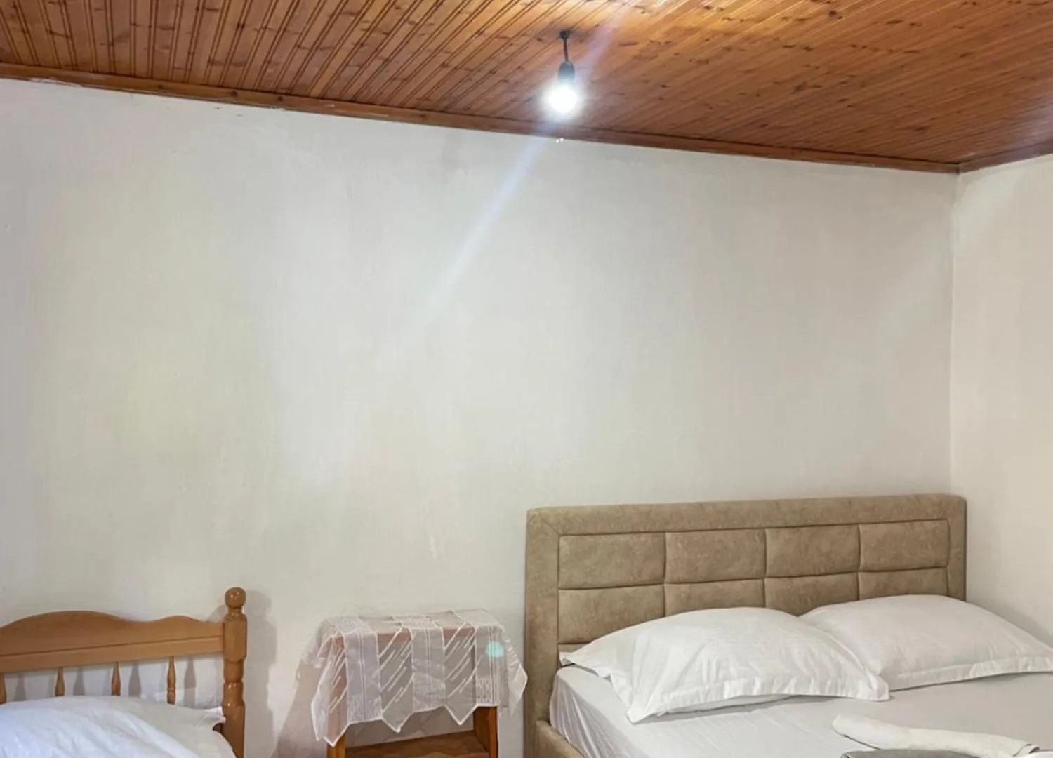 Bujtina Lokthi Hotel Theth Albanien